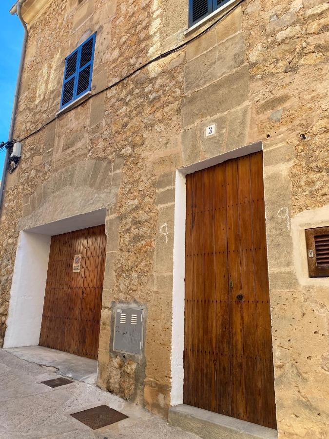 Casa Nuria, En El Centro, Al Lado De La Escalinata Del Calvario Para 6 Personas Pollença Exterior foto